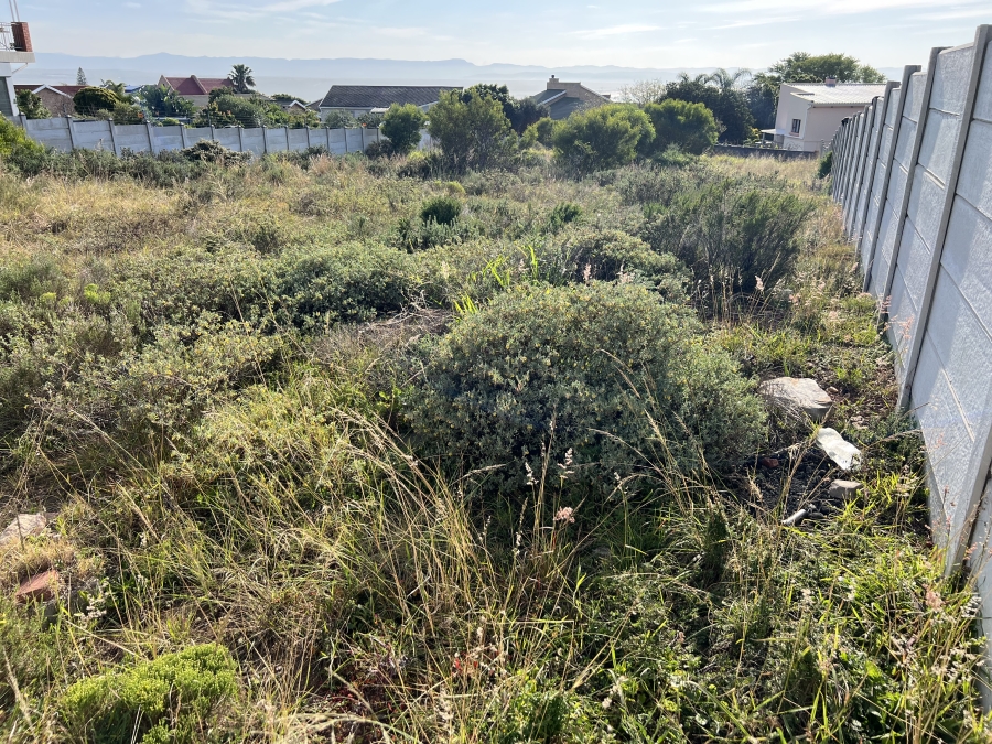 0 Bedroom Property for Sale in Wavecrest Eastern Cape